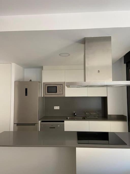 Apartamentos Corteingles Castellon By Tucasanlaplaya กัสเตญองเดลาปลานา ภายนอก รูปภาพ