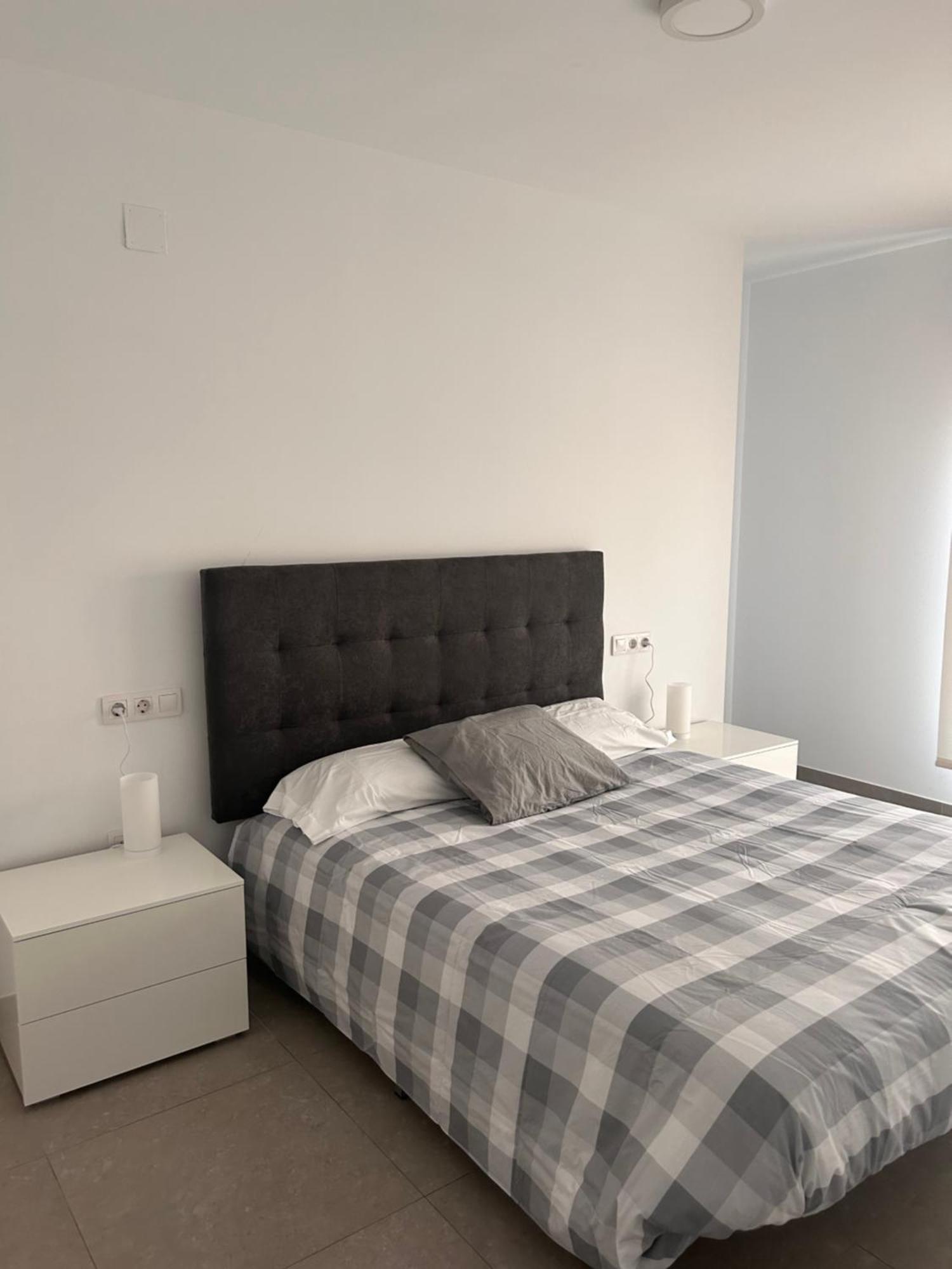 Apartamentos Corteingles Castellon By Tucasanlaplaya กัสเตญองเดลาปลานา ภายนอก รูปภาพ