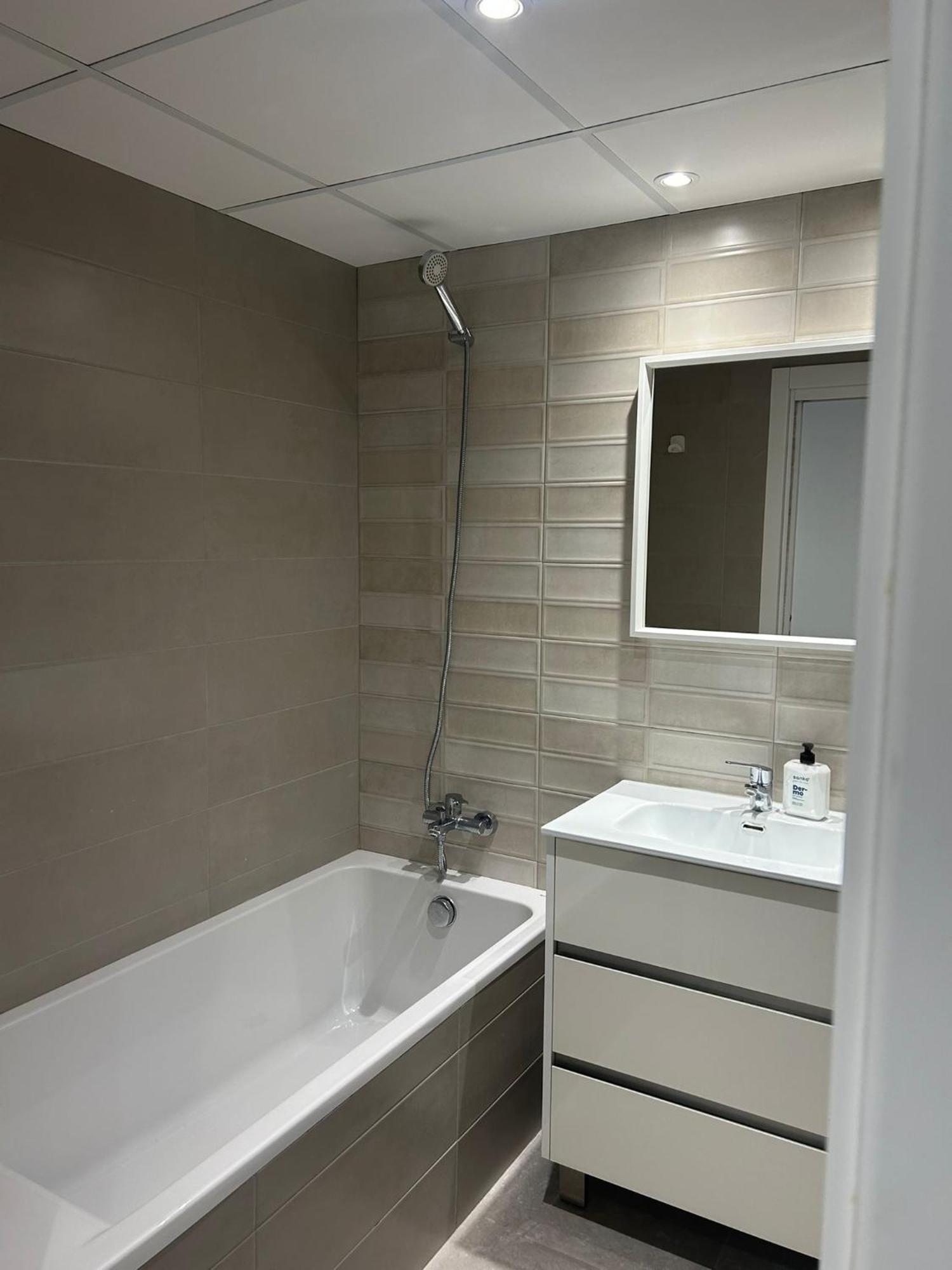 Apartamentos Corteingles Castellon By Tucasanlaplaya กัสเตญองเดลาปลานา ภายนอก รูปภาพ